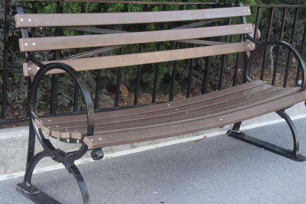 Disney Bench by TamakiReiko on DeviantArt