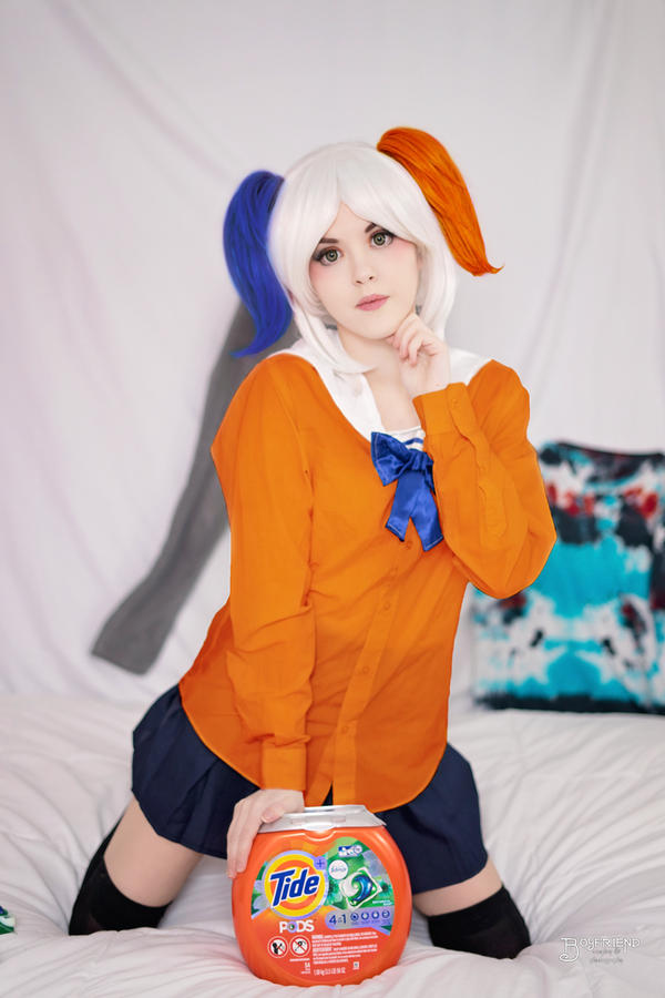 Tide Pods Chan Cosplay