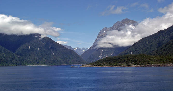 Magnificent Milford Sound in New Zealand