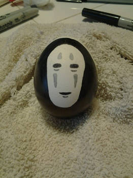 No Face Egg