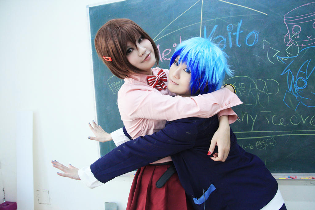 Meiko and kaito at school