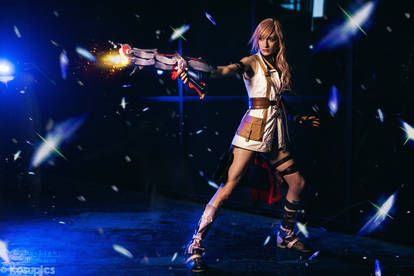 Lightning cosplay - FFXIII