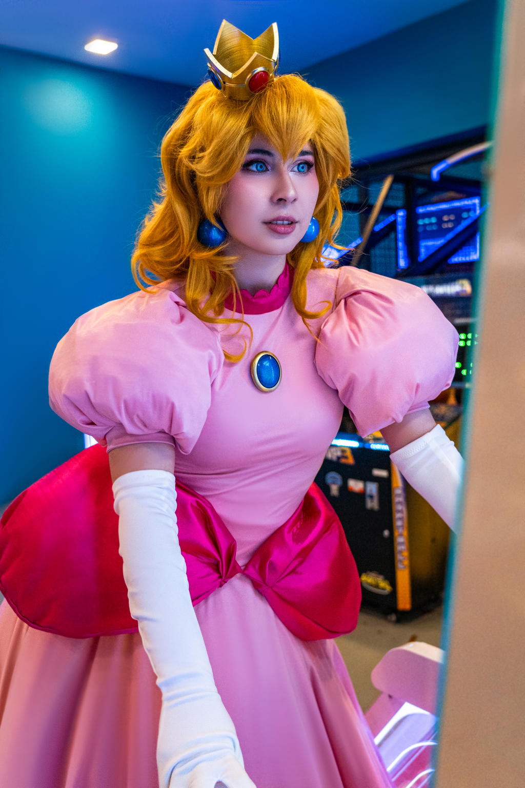 Princess Peach Cosplay Deviantart princess-peach-cosplay-deviantart