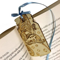 Wooden bookmark hummingbird