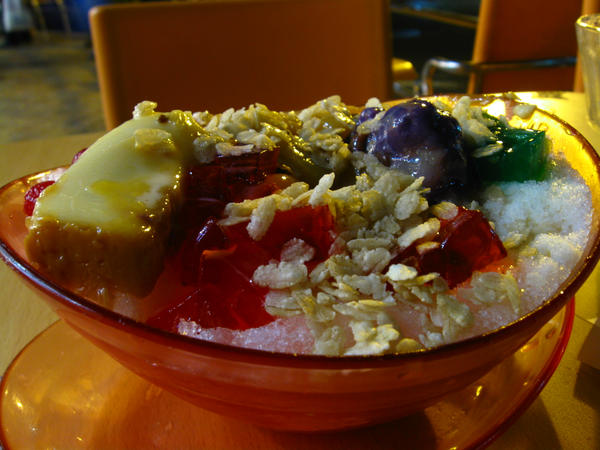 halo-halo