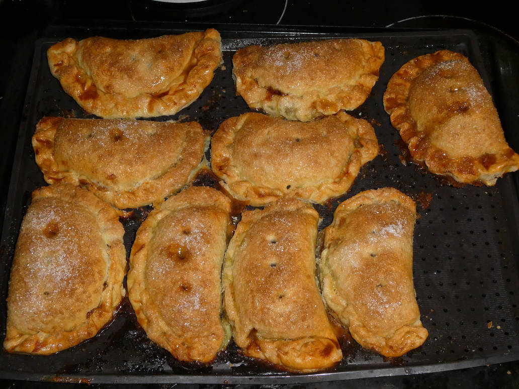 Apple Hand Pie by 92CaptainWolf