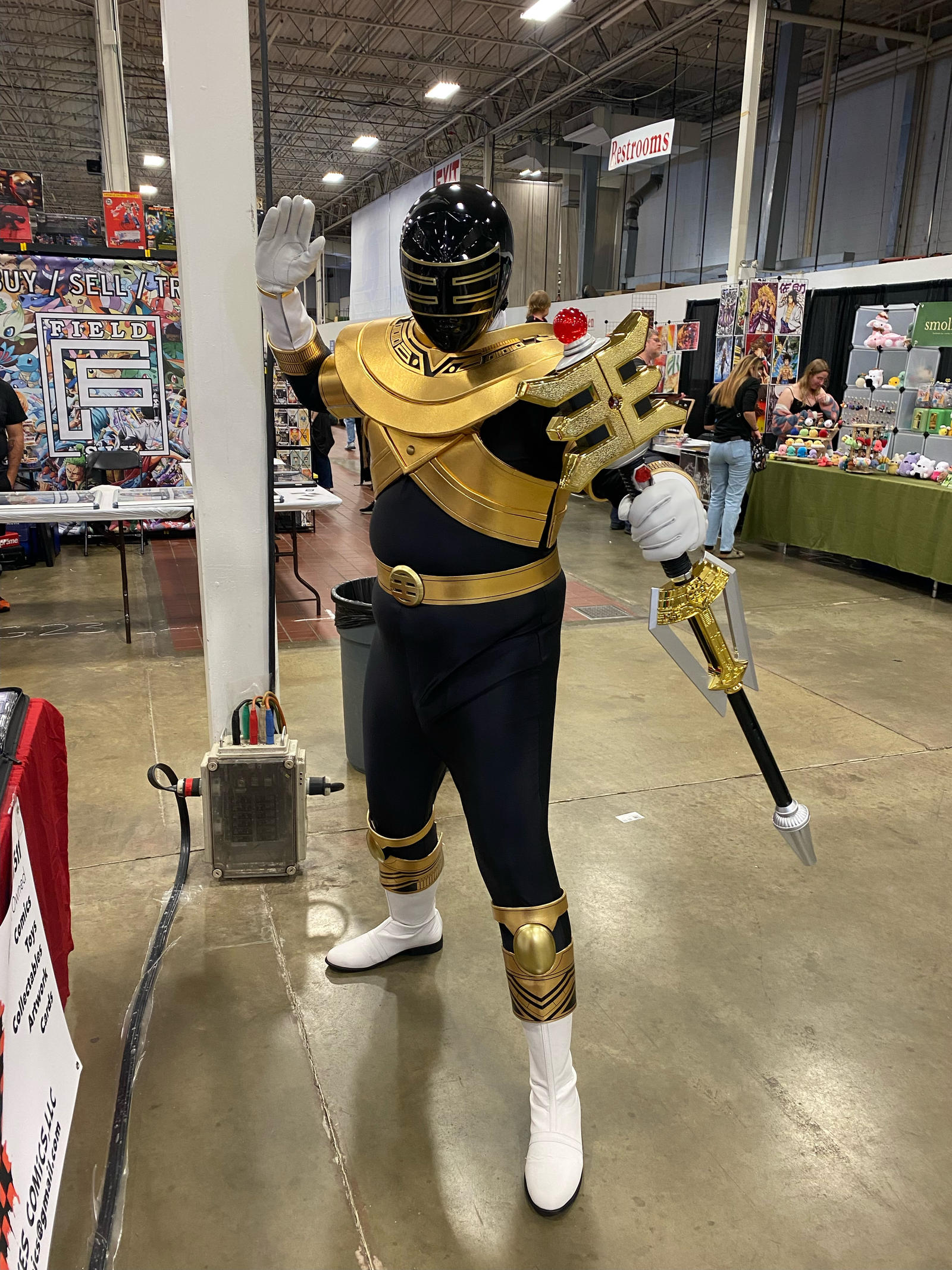 GOLD RANGER POWER!!! by JHMirda on DeviantArt