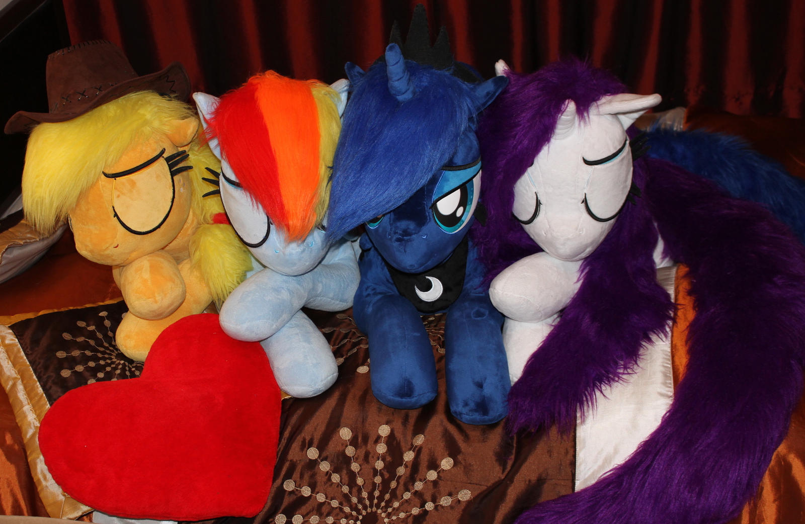 4 Pony Plushies Sleeping AJ RD Luna Rarity By Ponimalion On DeviantArt 4-pony-plushies-sleeping-aj-rd-luna-rarity-by-ponimalion-on-deviantart