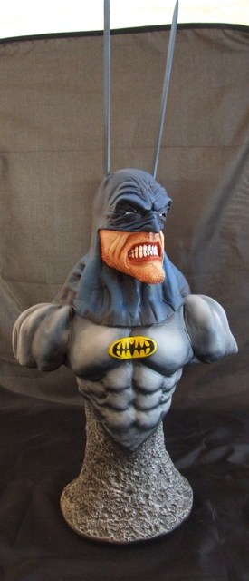 Batman bust 3