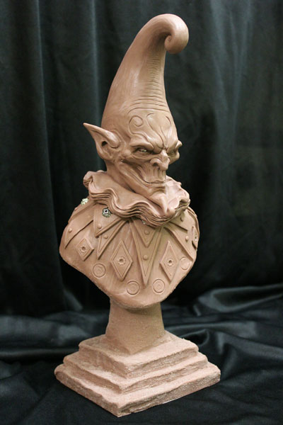 Evil-Jester-bust-WIP-1