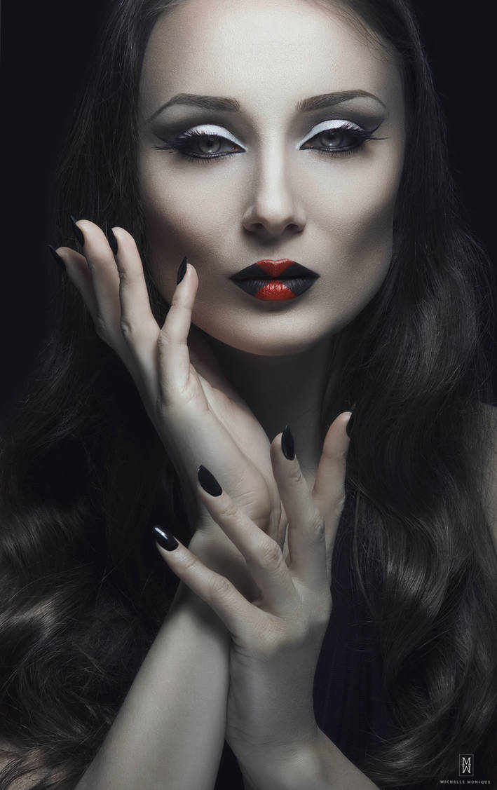 Black Widow by michellemonique