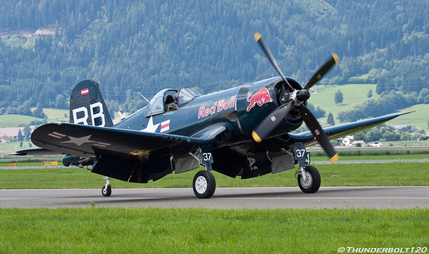 F4U-4 Corsair