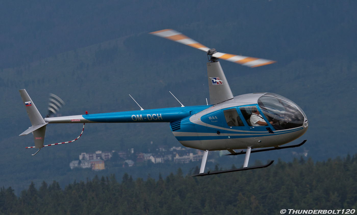 Robinson R-44 Raven