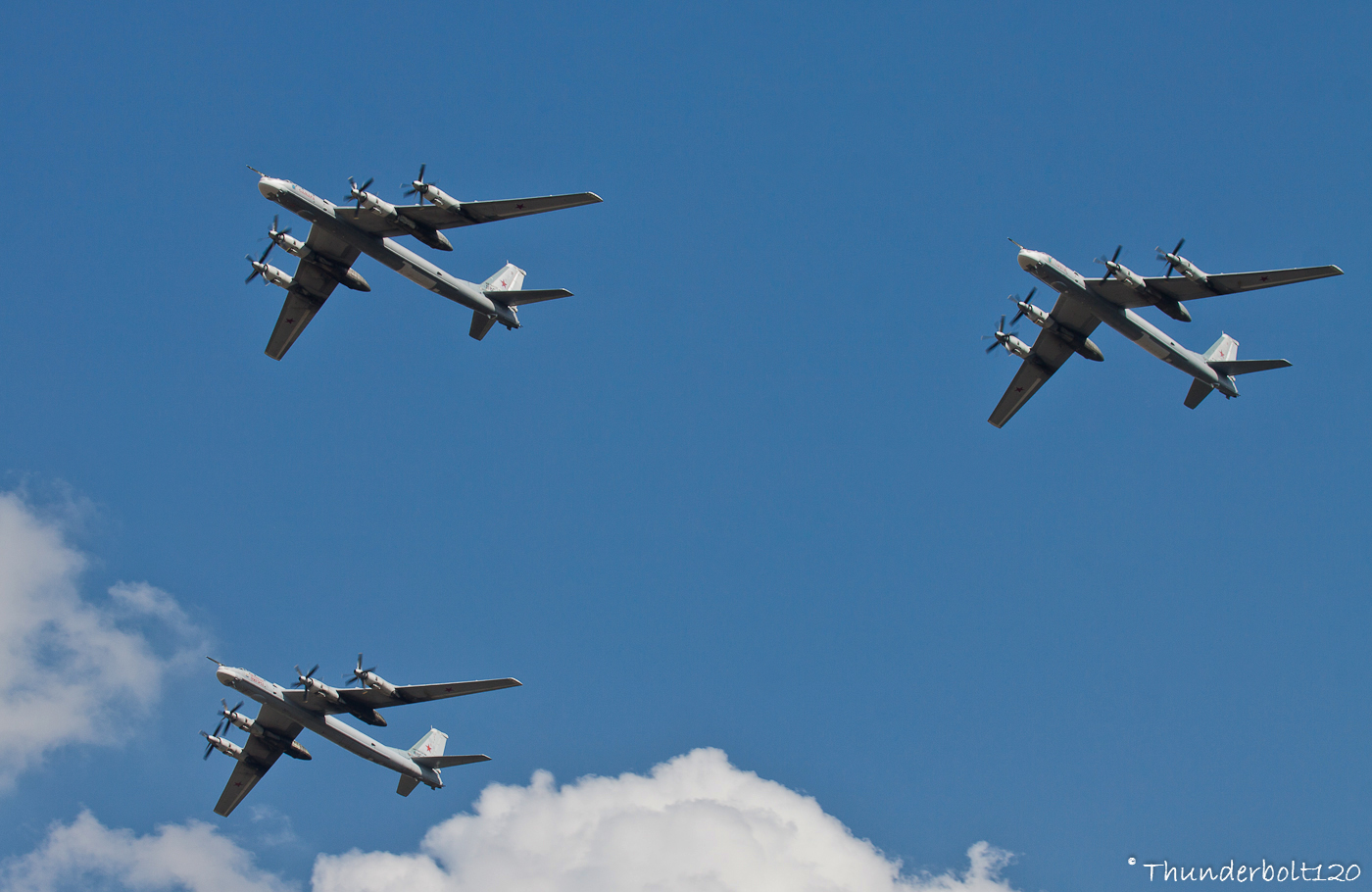 3x Tu-95MS