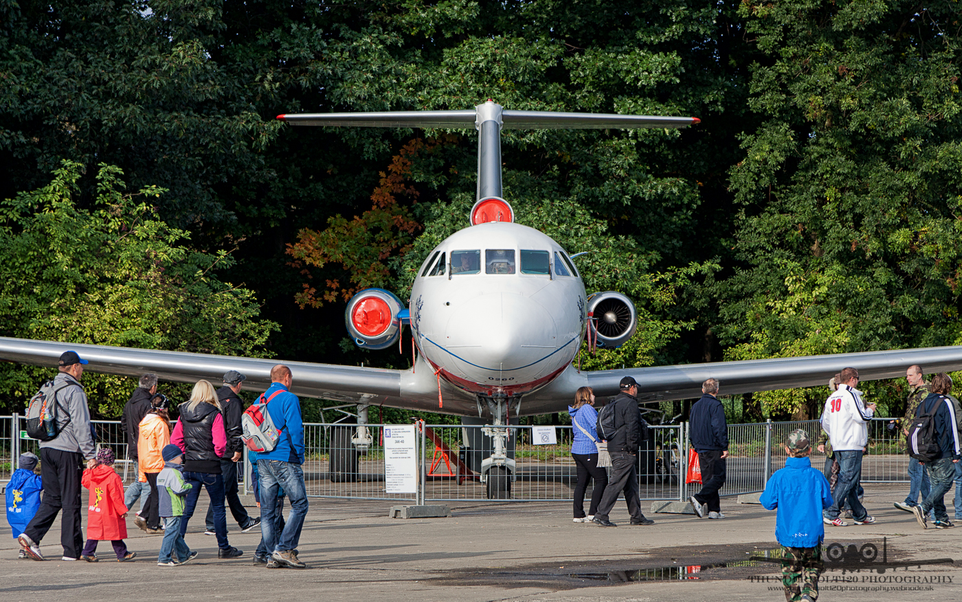 Yakovlev Yak-40 0260