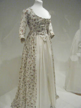 1800s Cream Jane Flowing Dress
