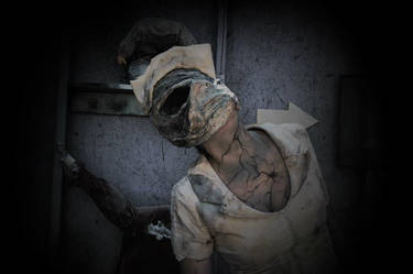 Silent hill bubble head nurse 3