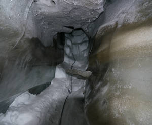Glacier icecave