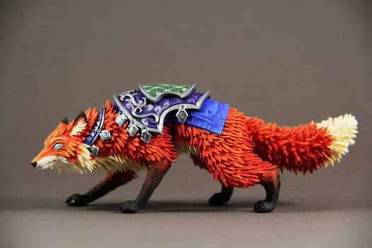 Llothien Prowler Fox (World of Warcraft sculpture)