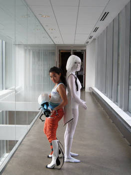 [Portal 2] GLaDOS and Chell