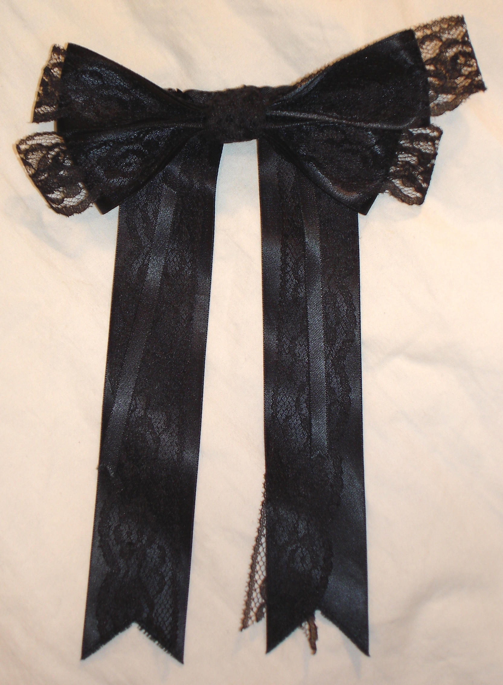 Black Hair Bow