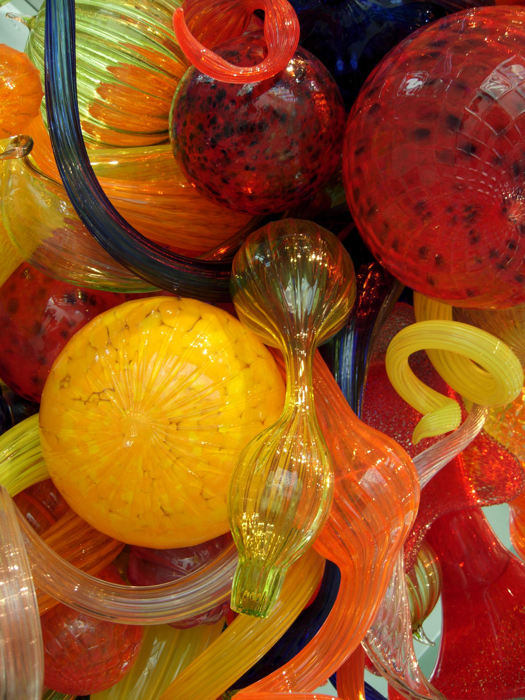 Dale Chihuly's Milwaukee Art Museum Piece