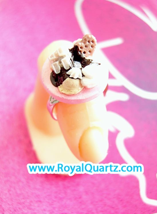 Ice Cream Sundae Ring