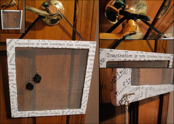 Quote Earring Holder