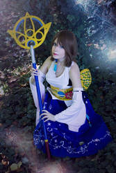 Yuna Summoner Cosplay