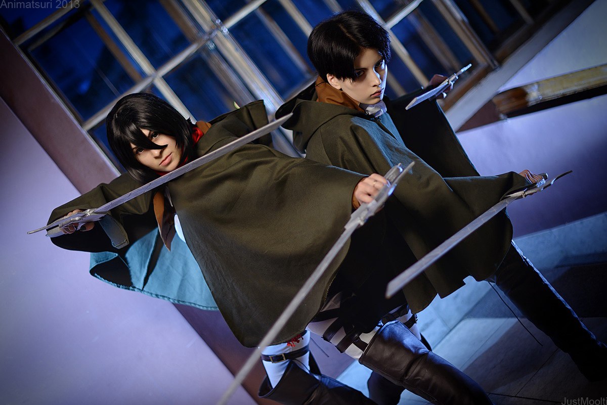 Mikasa and Rivaille - Shingeki no Kyojin