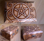 Celtic Knot Pentagram Box