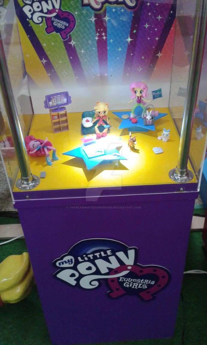 My Little Pony Equestria Girls display by thereanimatedunknown on ...