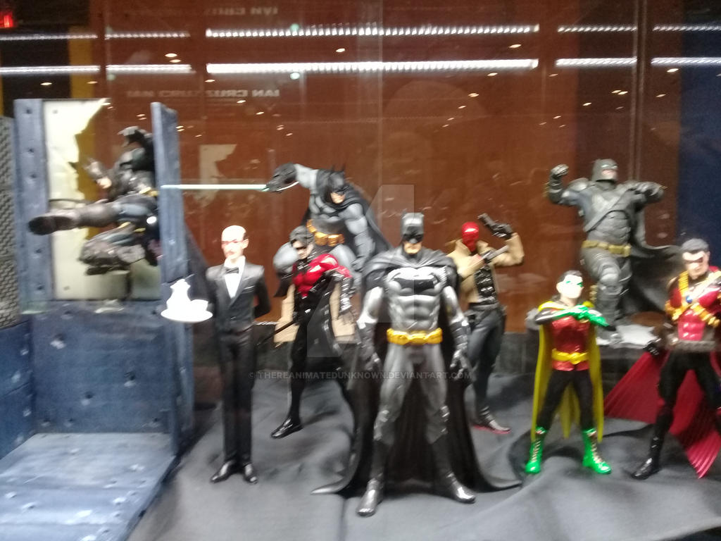 Batman display by thereanimatedunknown on DeviantArt