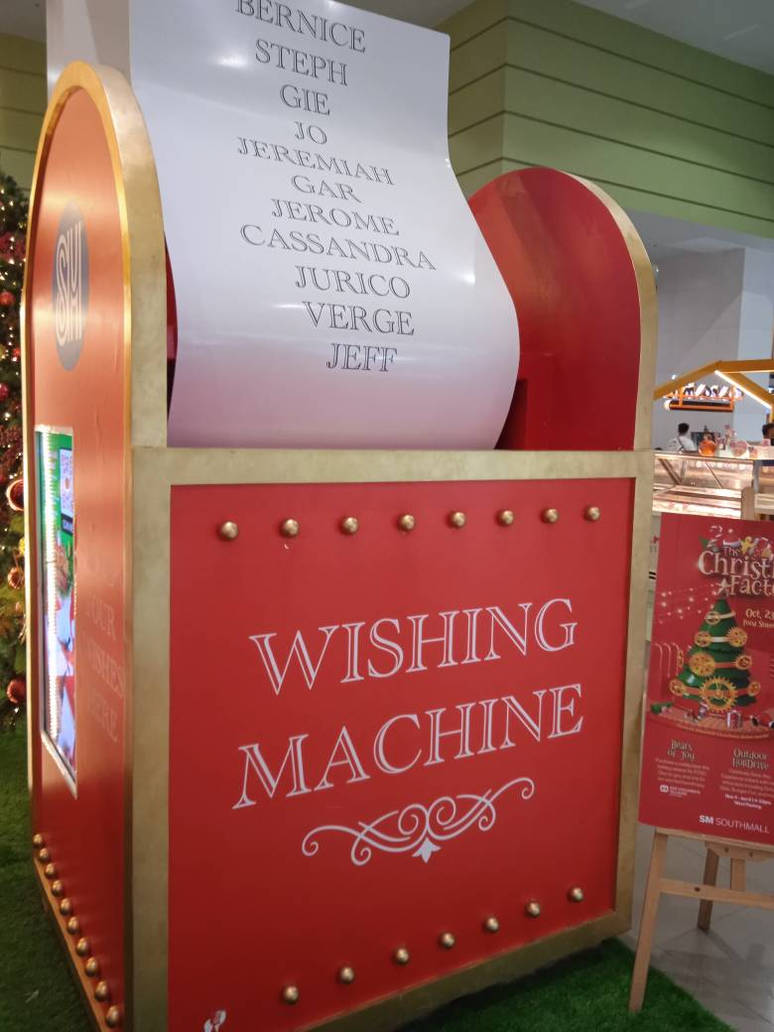 Giant Christmas Wishing Machine by thereanimatedunknown on DeviantArt