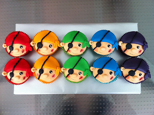 Pirate cupcakes