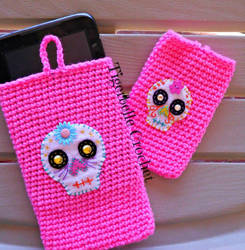 Crochet sugar skull phone/tablet sleeves