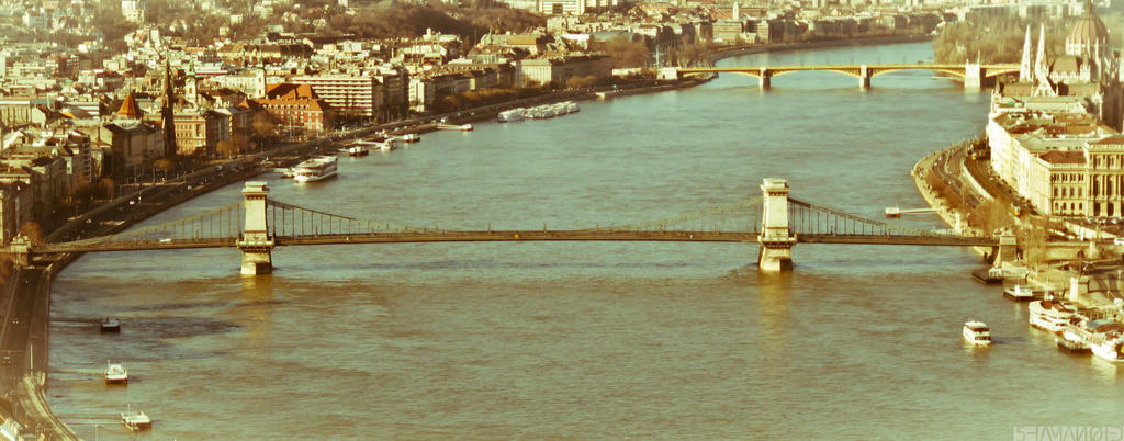 Chain bridge