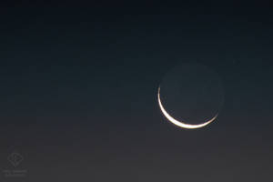 Waning Moon with Earthshine by emy-hobbies