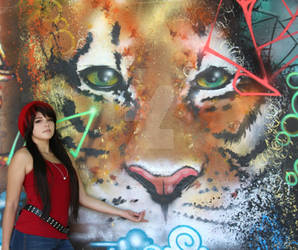 Fem! Kagami and Tiger Grafitti