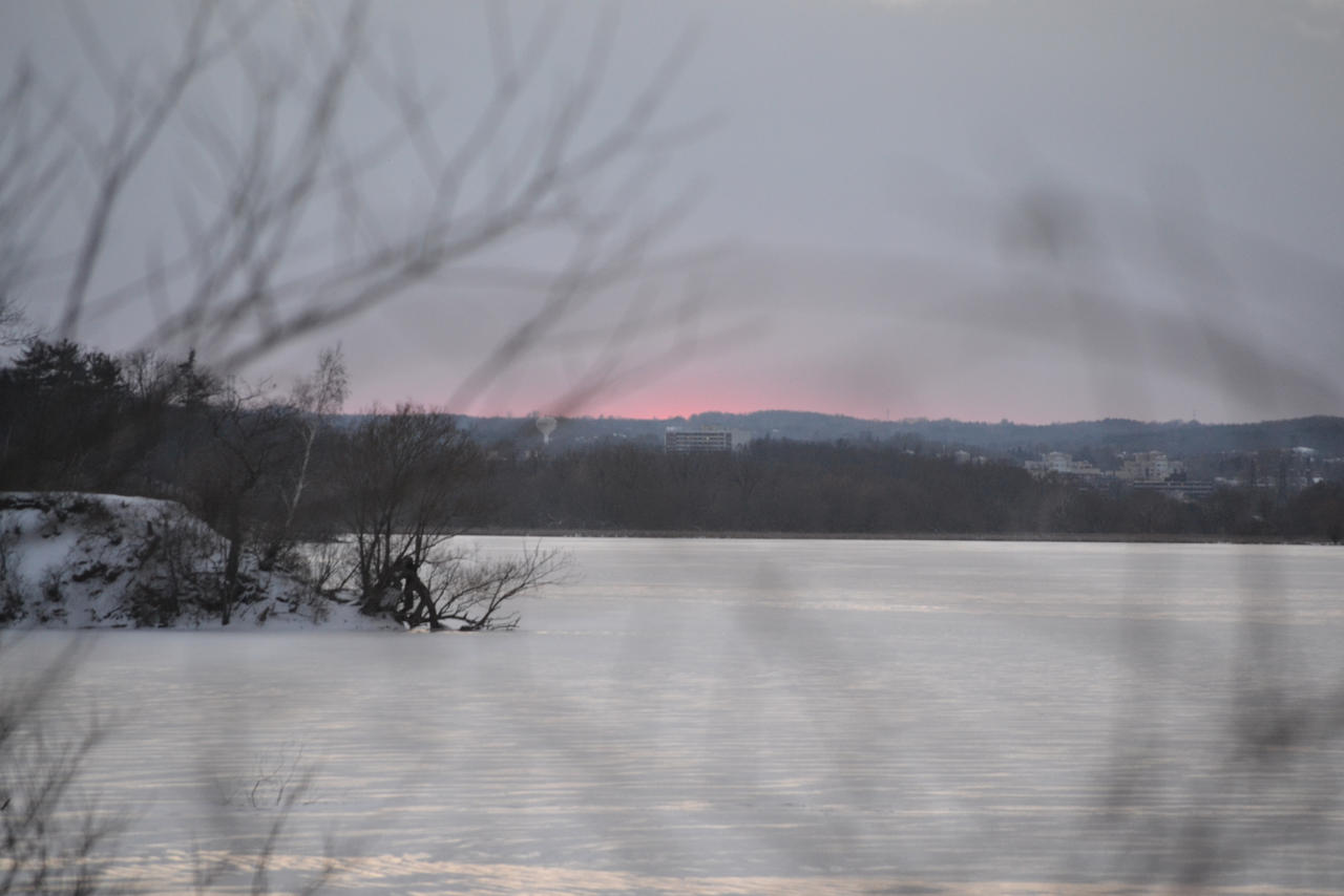 Distant Red Glow by Gr8-Gatensby on DeviantArt