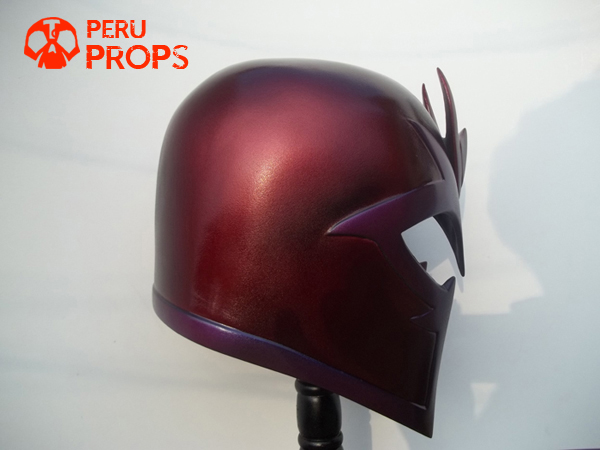 Magneto helmets _ 06