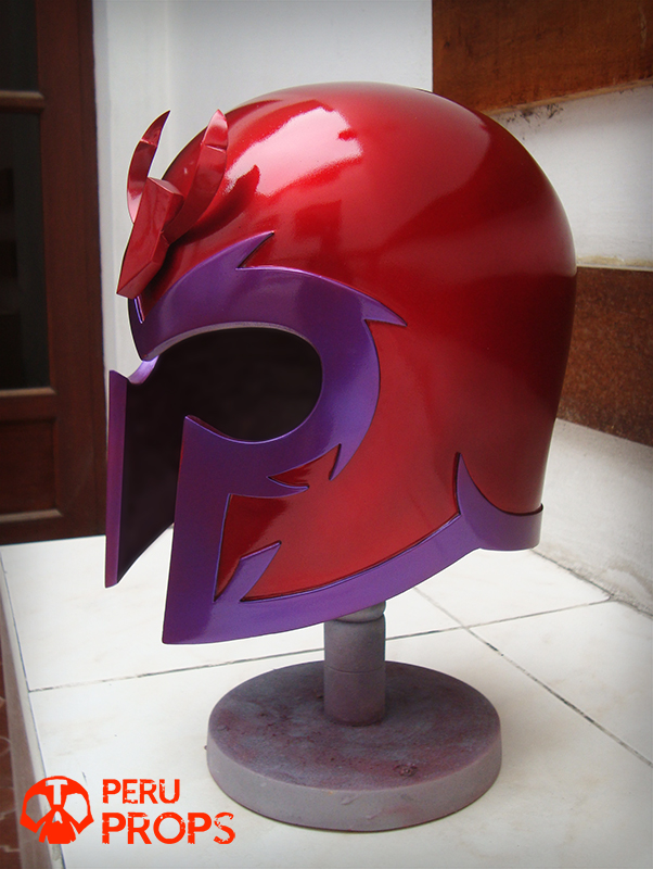 MAGNETO COMIC HELMET