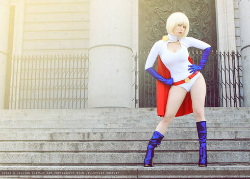 Powergirl - Justice Society of America - DC Comics by FioreSofen