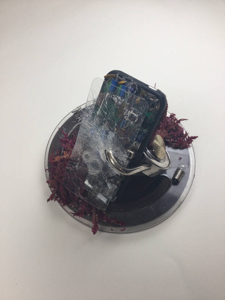 Locked Bleeding Phone Close up by SeasonSurvivor on DeviantArt