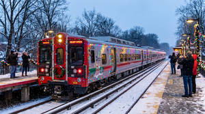 Metro North Railroad M8 kawasaki hoilday Train