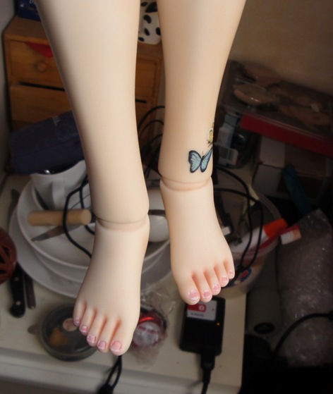 Pedicure and Tattoo Islanddoll