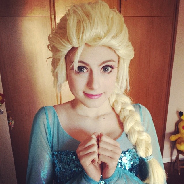 Smiling Elsa