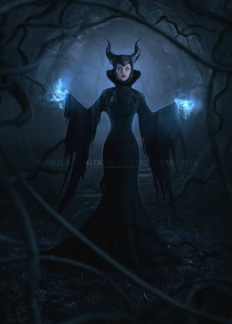 Maleficent by MirellaSantana