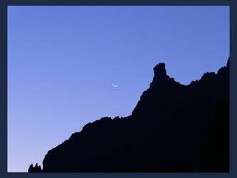 moon and Erciyes