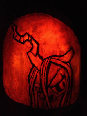 Queen Chrysalis Pumpkin Carving